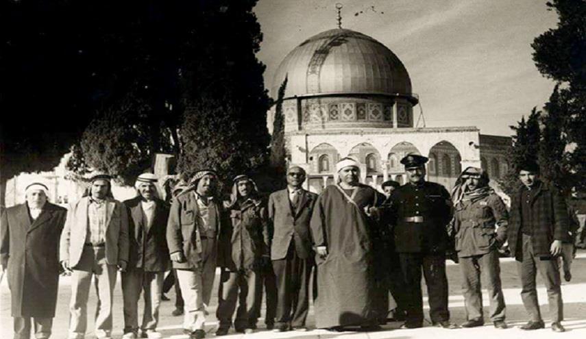 The Reciters of the Holy Quran at Al-Aqsa Mosque in the Modern Era