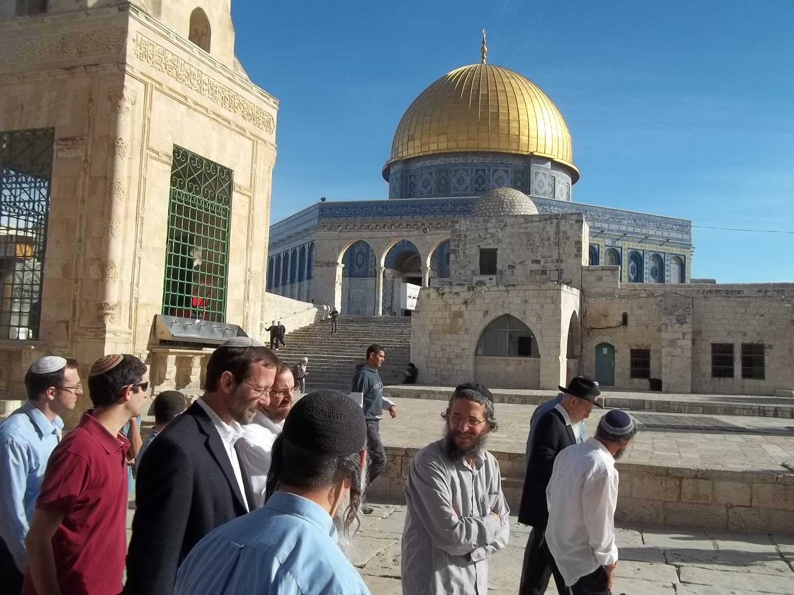 Perincian penuh  mengenai “Pencerobohan di al-Aqsa”